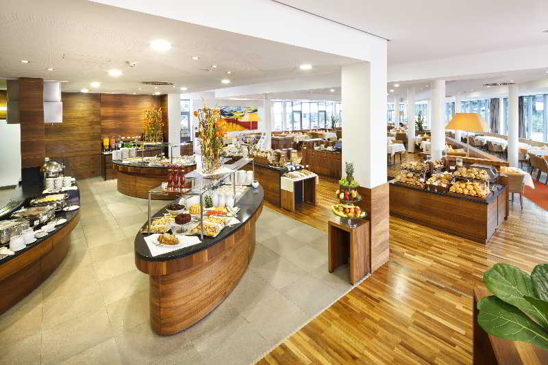 Therme Laa Hotel and Spa 40/51