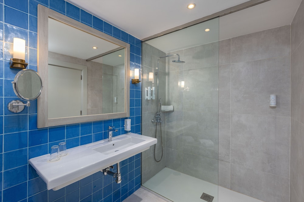Unique, Superior, Double Bed, Sea View, Balcony، Corallium Dunamar by Lopesan Hotels - Adults Only 2/3