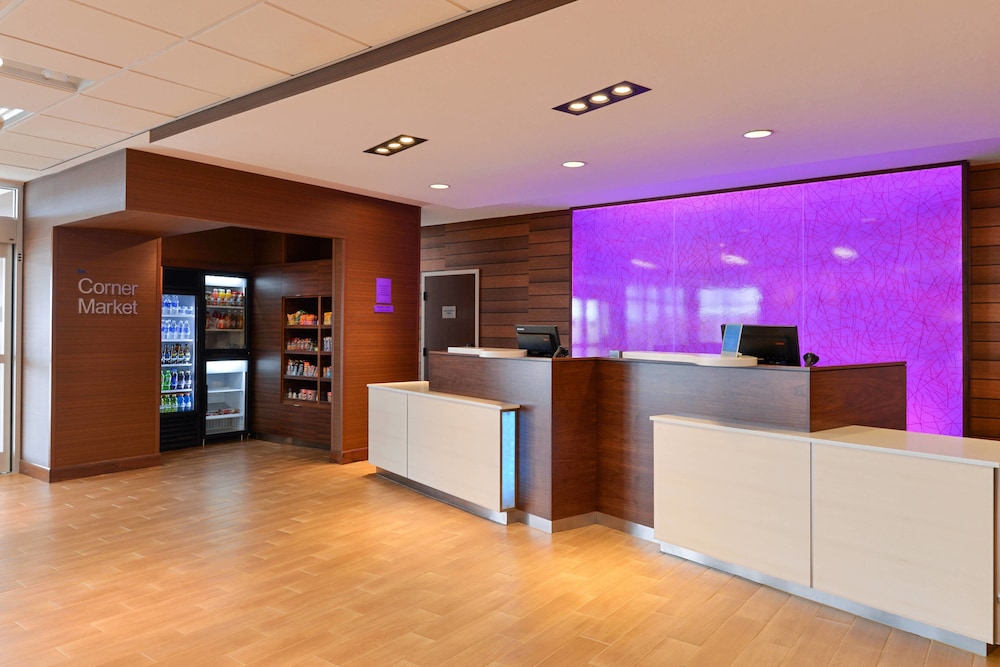 Lobby at Fairfield Inn & Suites by Marriott Gallup, GALLUP - NM