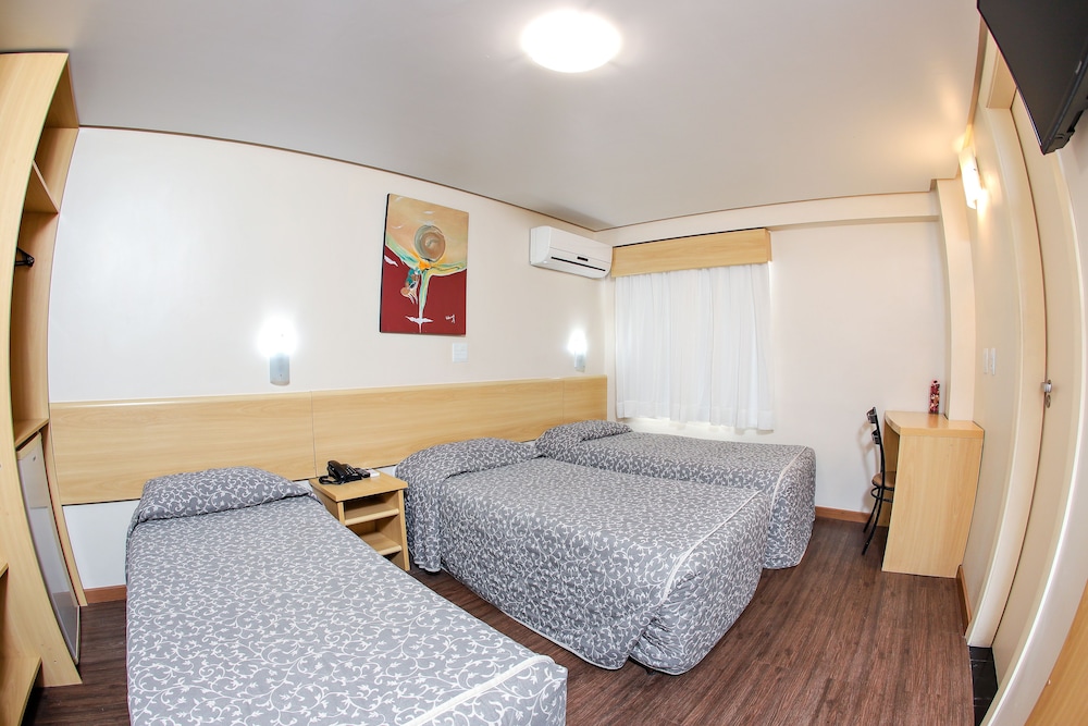 Hotel Express Terminal Tur 17/35