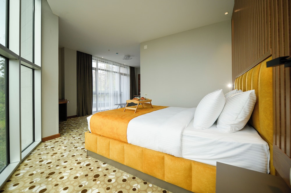 Calligraphy Hotel 15/50
