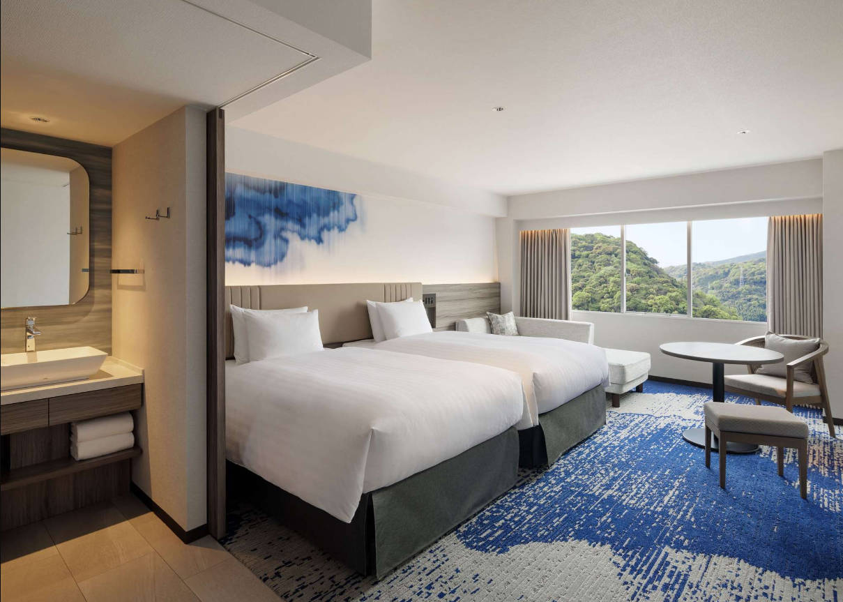 Superior, Single, Twin Beds, Two Extra Beds, Mountain View