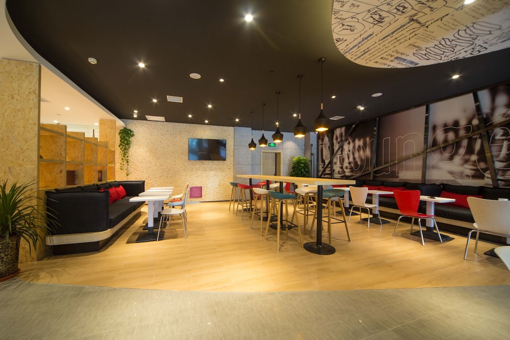 Ibis Lanzhou Dongfanghong Plaza Hotel 49/69