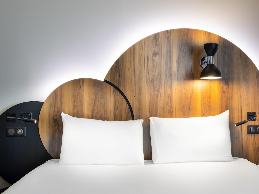 Ibis Styles Paris Meteor Avenue D'italie 34/61
