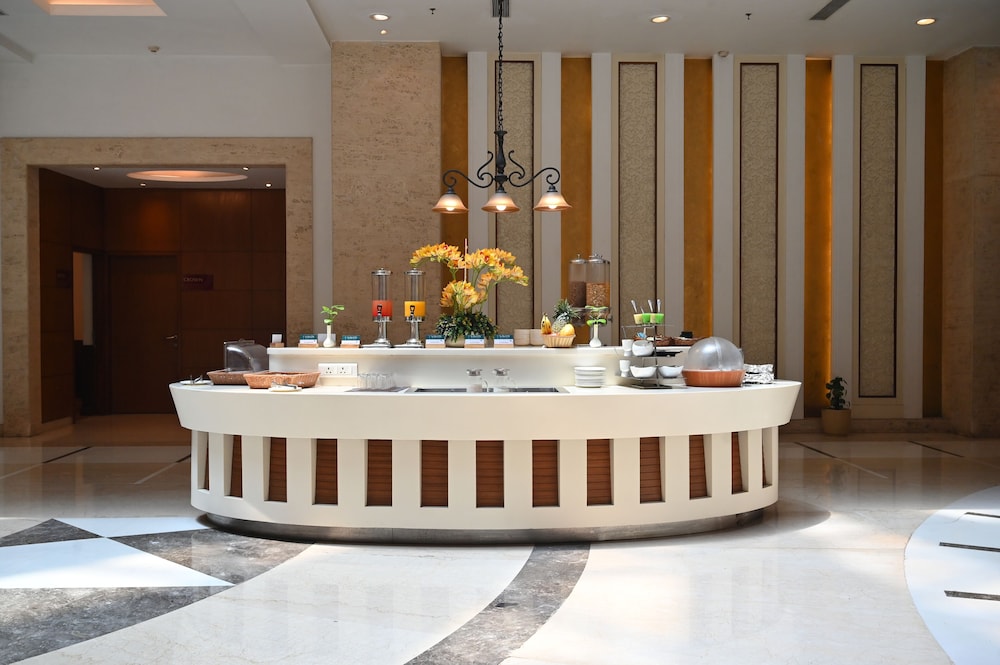 Savoy Suites Greater Noida 61/61