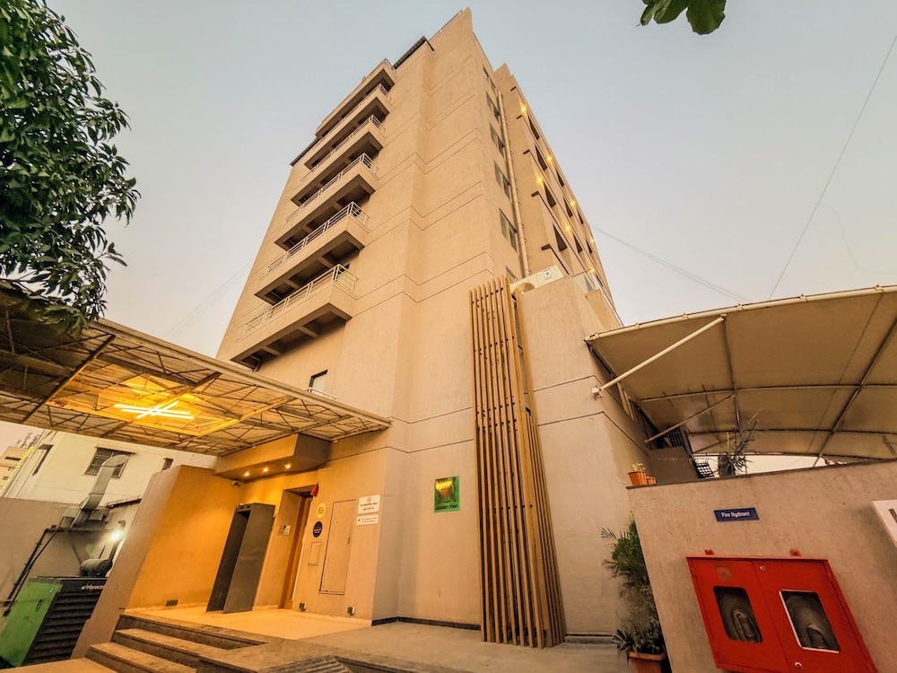 Zip by Spree Hotels Chakan in Rajgurunagar