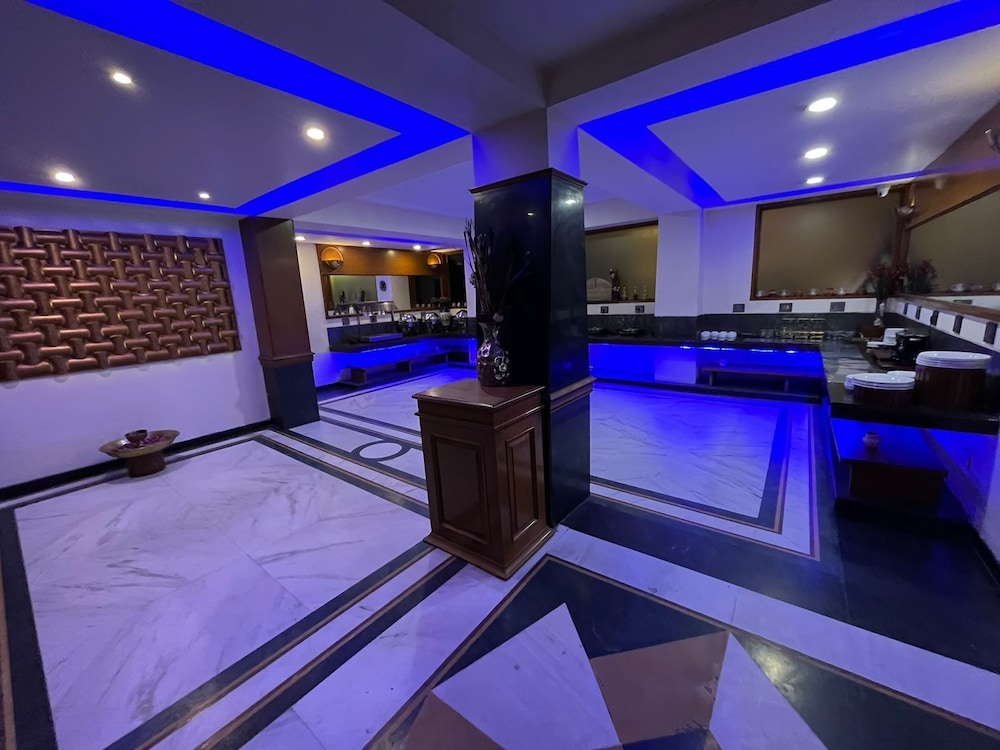 HOTEL RESIDENCY 23/47