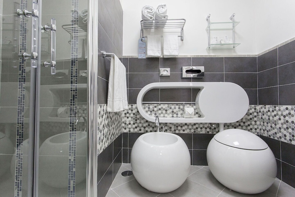 Relais Villa Coppede 36/41