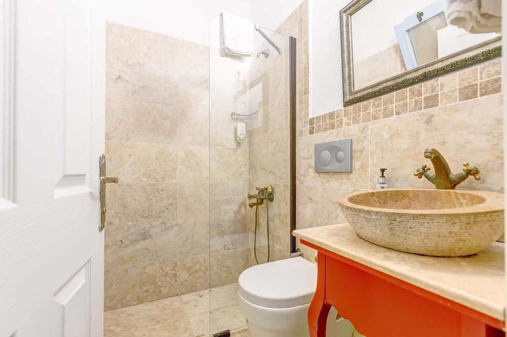 Villa Fora Hotel 44/48