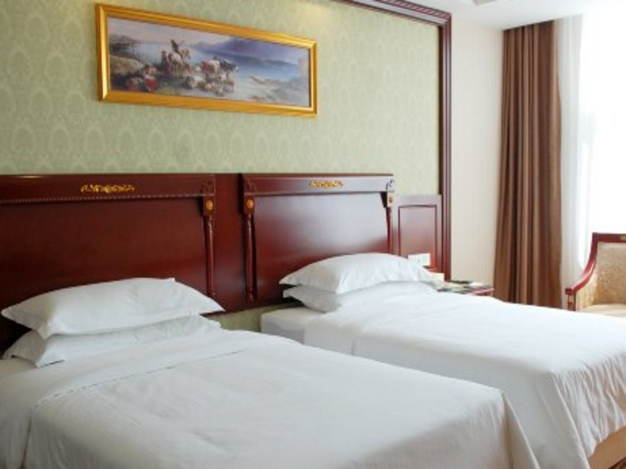 Vienna Hotel Qingdao Jiaozhou Branch 9/19