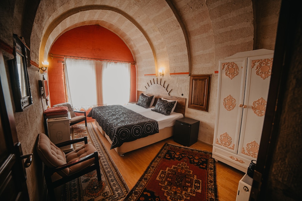 Helios Cave Hotel 13/50
