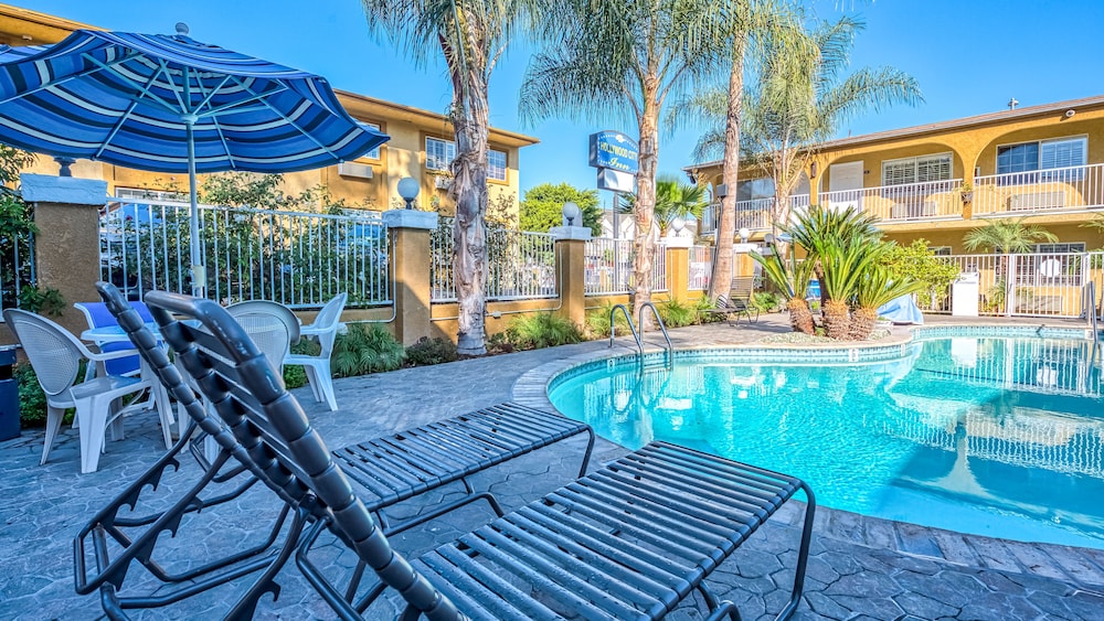 Hollywood City Inn 7/60