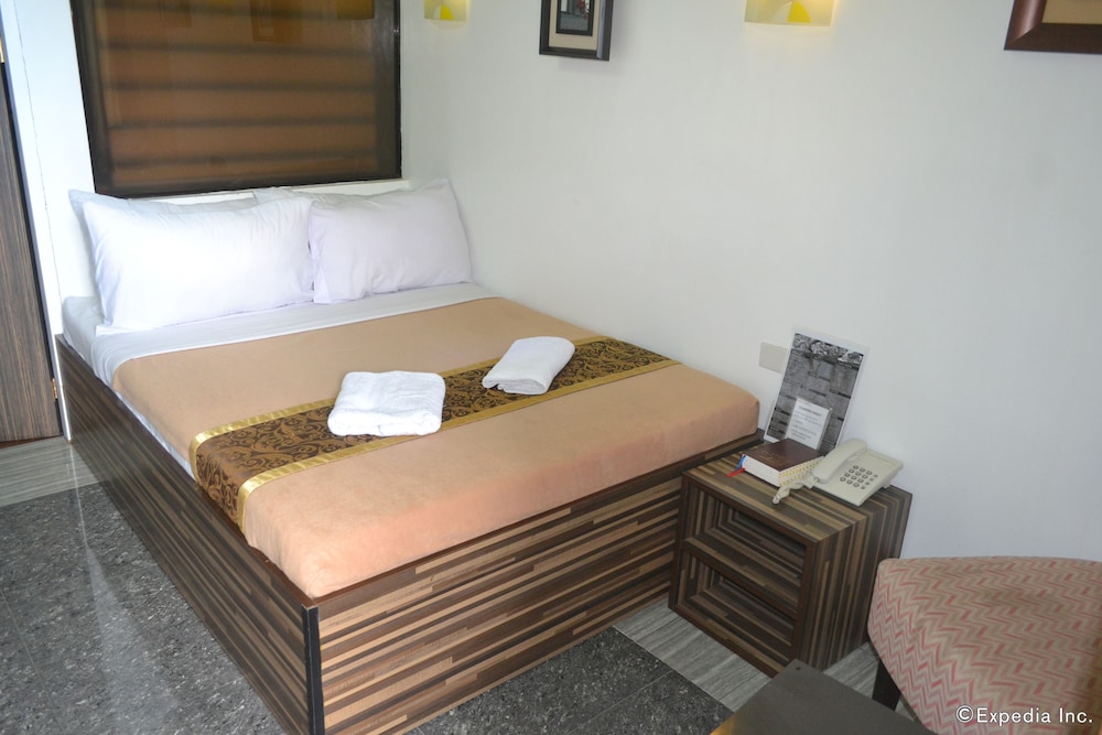 Zanrock Microhotel 23/62