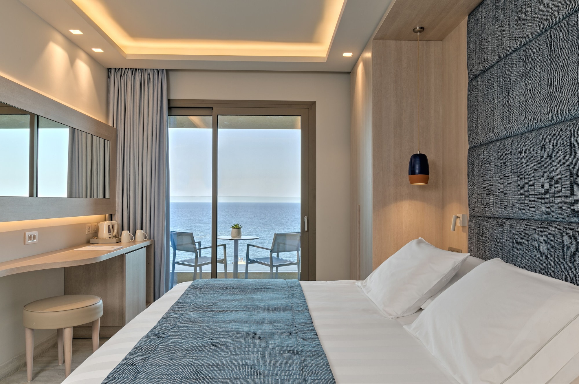 Room, Double Bed, Sea View, Amada Colossos Resort 2/5