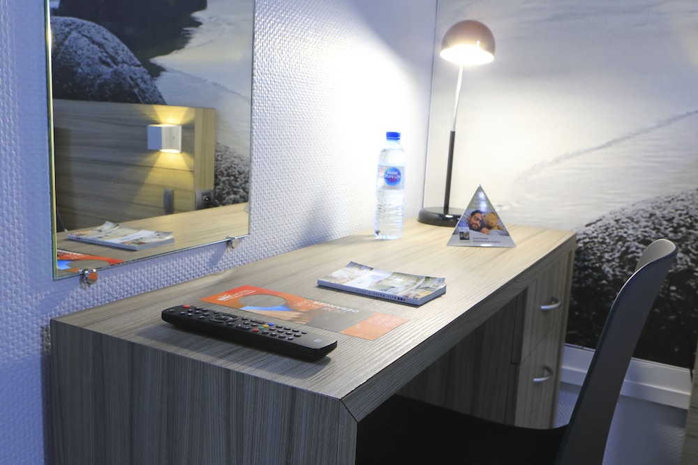 Brit Hotel Essentiel Dunkerque Gravelines 34/34