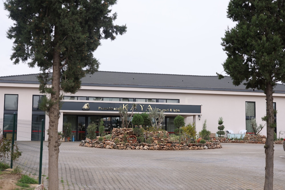 Pamukkale Kaya Thermal Spa Hotel in DENIZLI