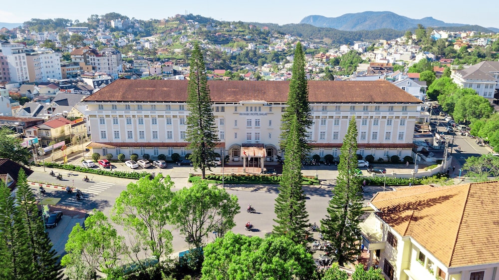 Dalat Hotel Du Parc 7/49