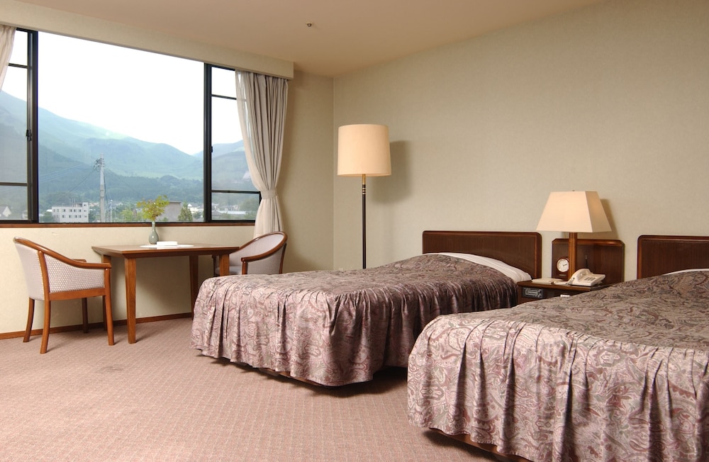 Yufuin Hotel Shuhokan 13/53