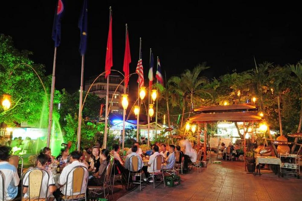 Duy Tan Hotel 43/47