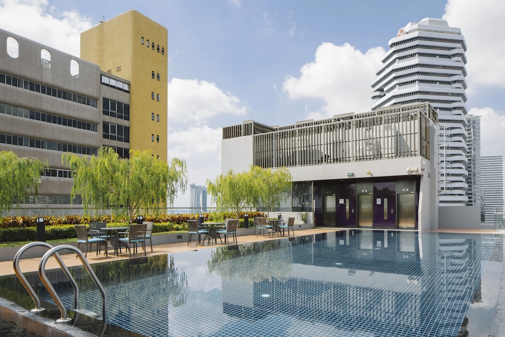 Hotel Traveltine Downtown Singapore, Trademark Collection by Wyndham 42/66