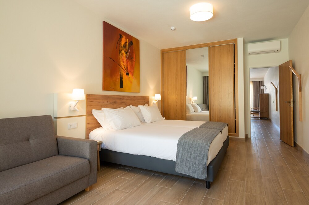 Aparthotel Vila Luz 15/71
