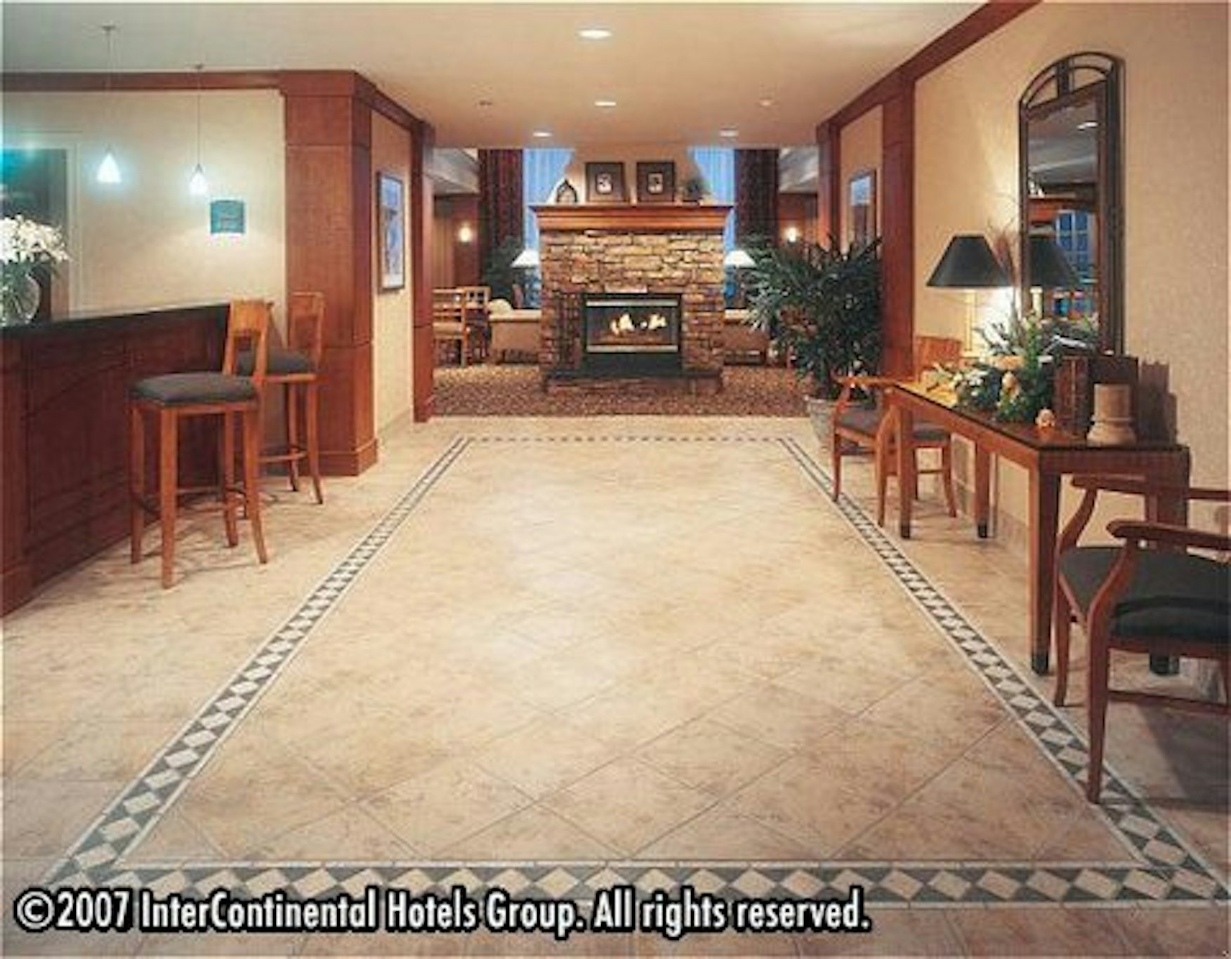 STAYBRIDGE SUITES ROCKFORD 52/73