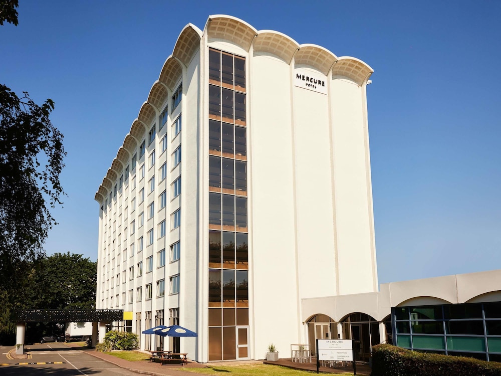 Mercure Northampton 2/63
