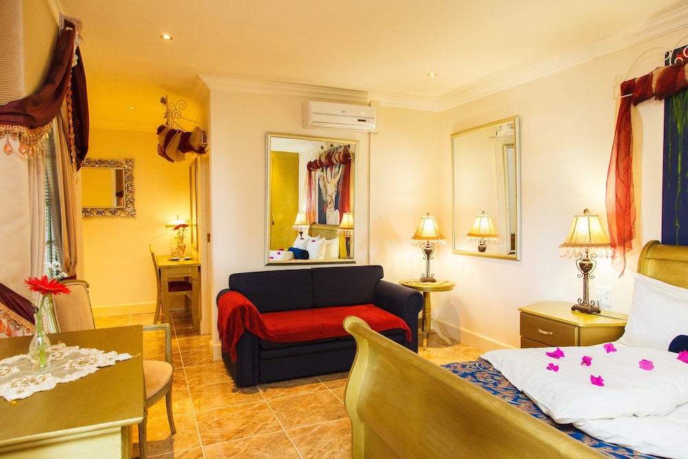The Angels Place Boutique Hotel 22/38