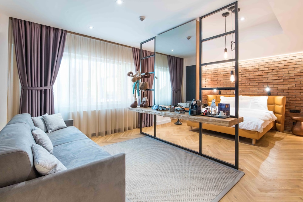 Hotel Caro 34/55
