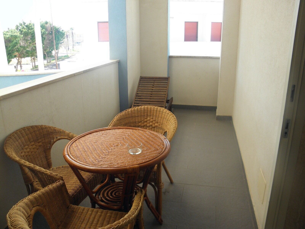 Blue Sky Hotel 37/48