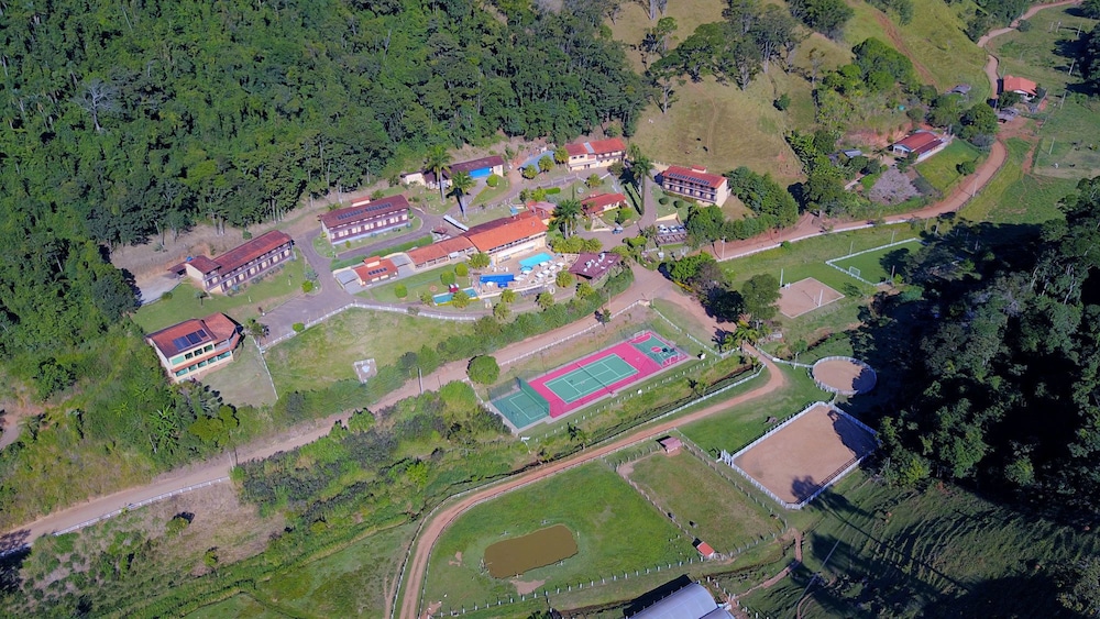 Hotel Fazenda Village Montana 31/39