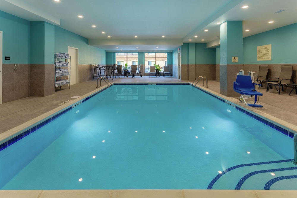 Hampton Inn & Suites Burlington IA in BURLINGTON - IA