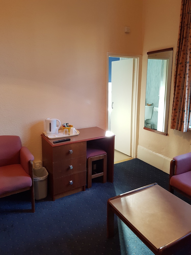 Avoca House Hotel 27/46