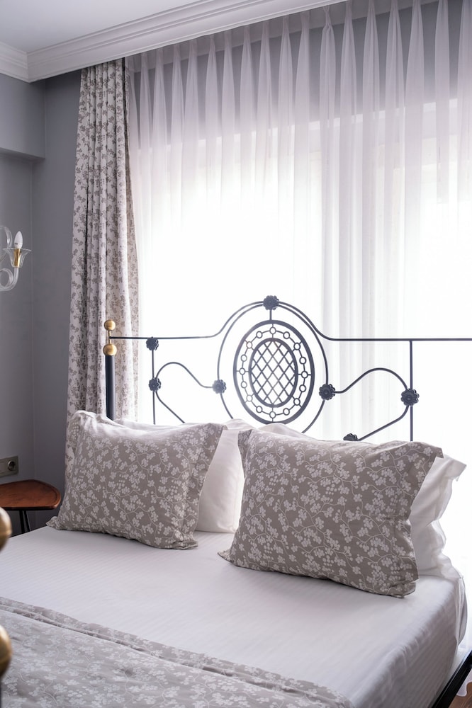 Elit Butik Otel 40/50