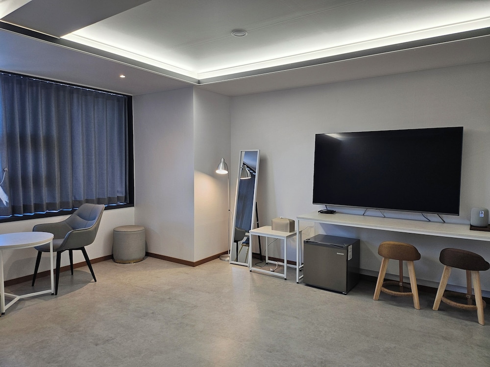 Mokpo White Windmill Guesthouse 34/43