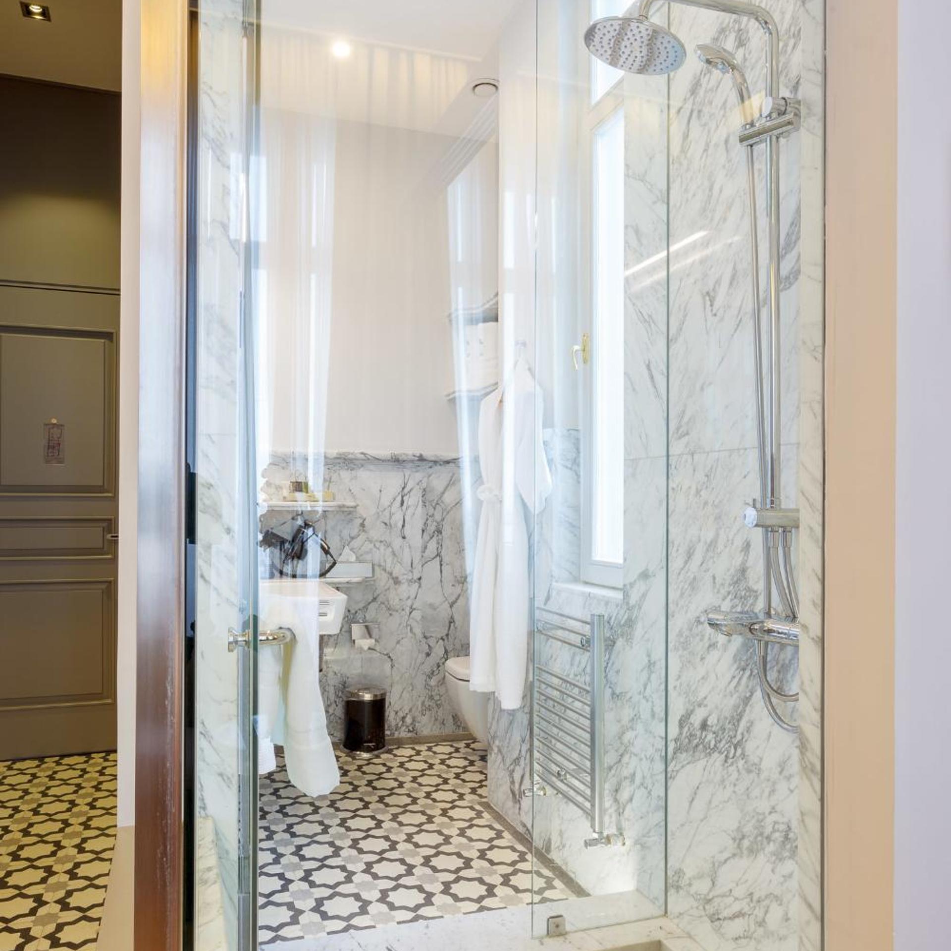 غرفة سوبيريور بإطلالة على الحديقة، Ravouna 1906 Suites - Special Class Adults Only 5/6