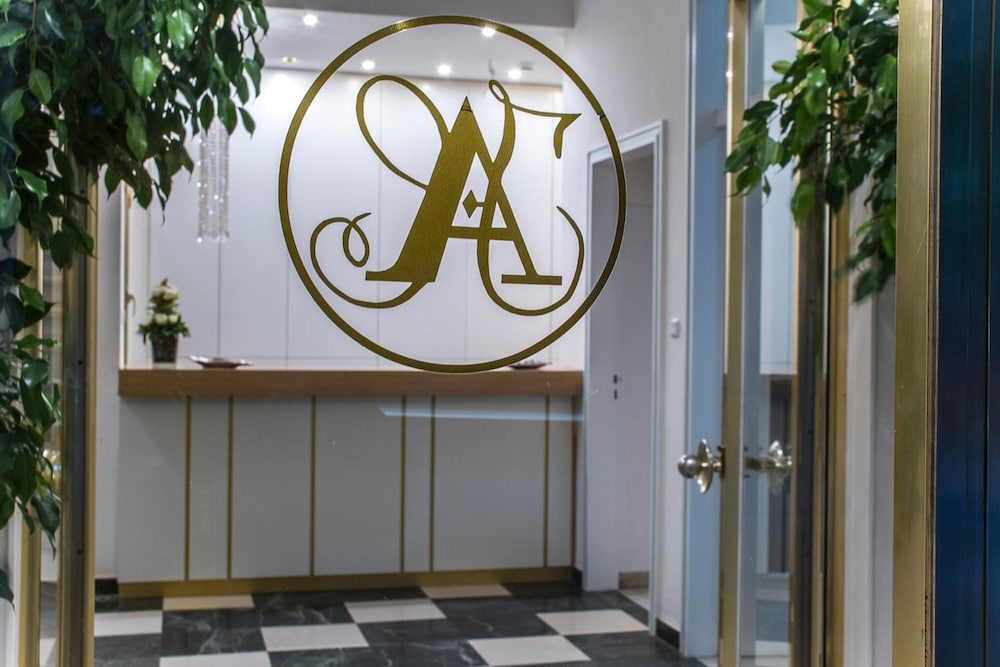 Ares Athens Hotel 12/52