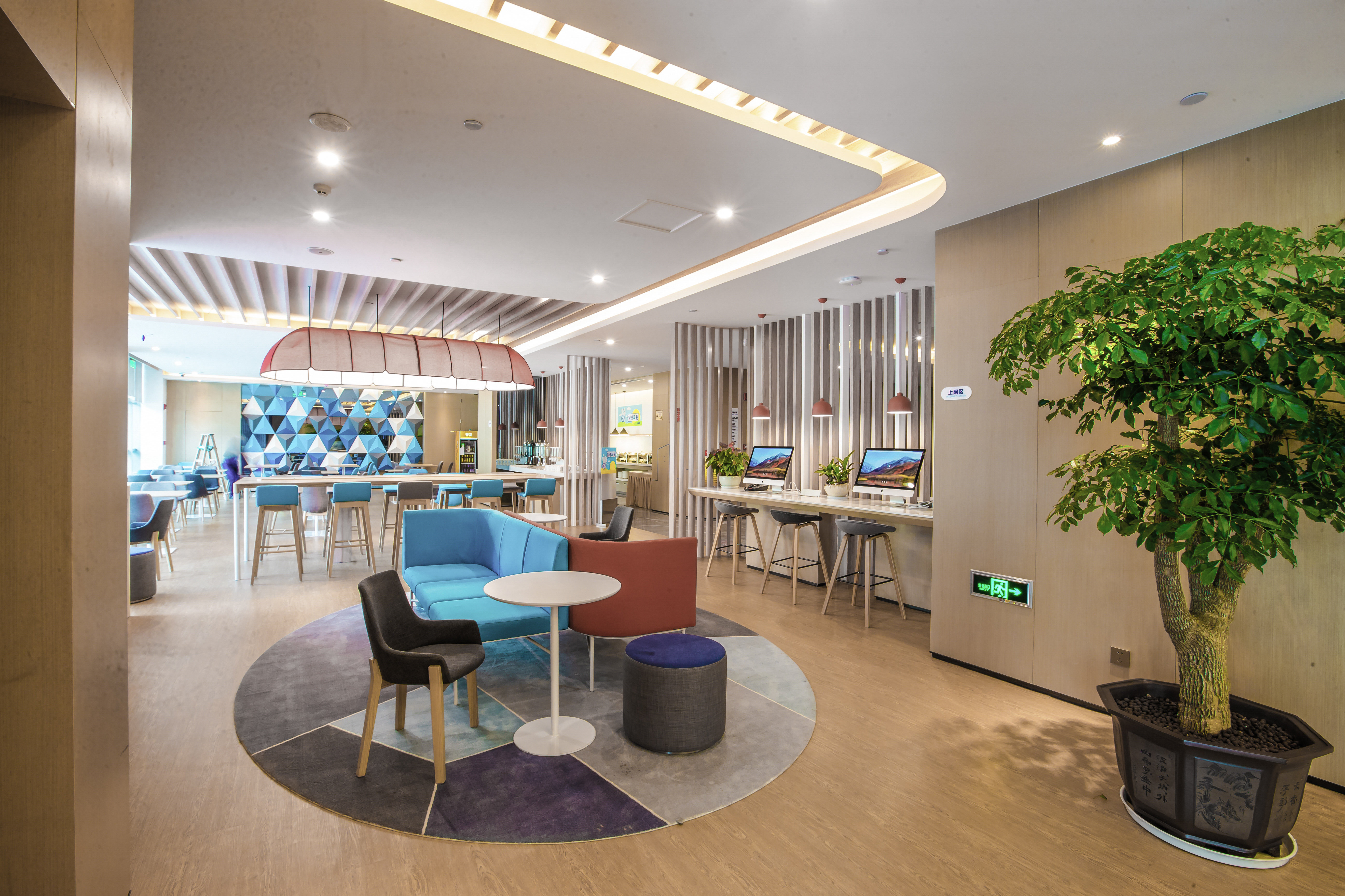 Holiday Inn Express Hefei High Tech 28/35