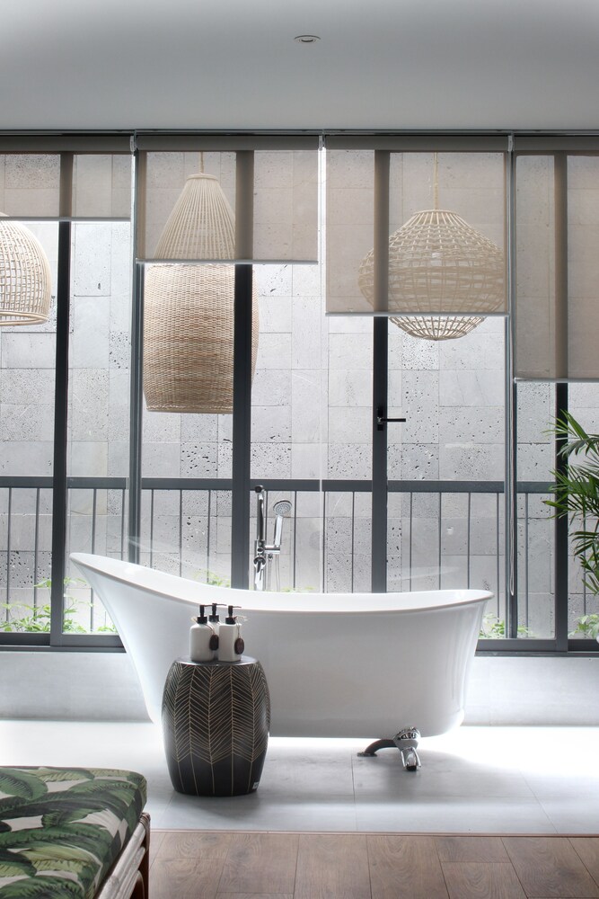 Moclan Boutique Hotel 51/52