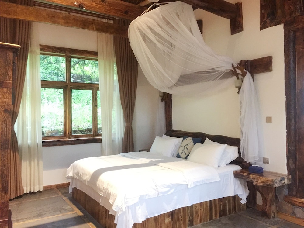 Bamboo, Villa, King Bed