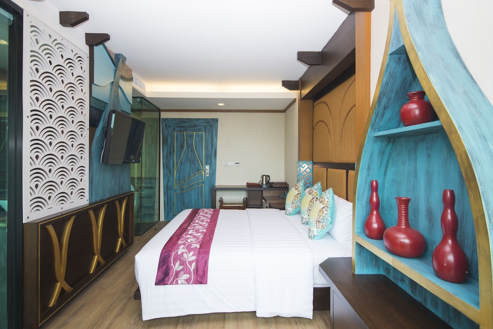 Phi Phi Nice Beach Hotel Hip 43/73
