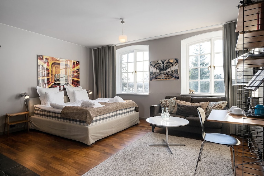 Haringe Slott 9/50