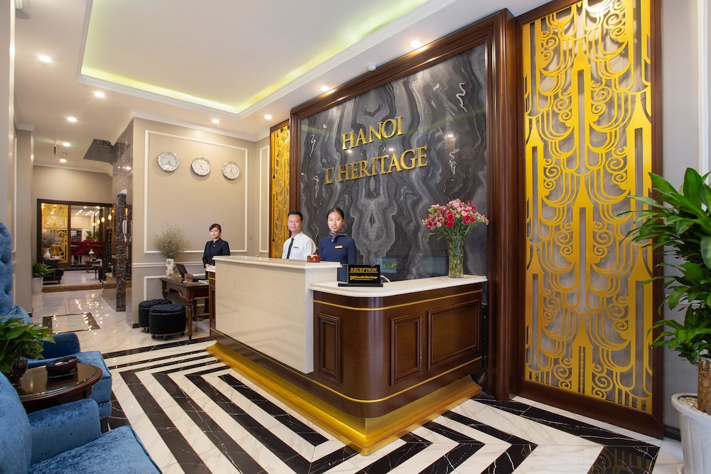 Flora Centre Hotel & Spa 5/70