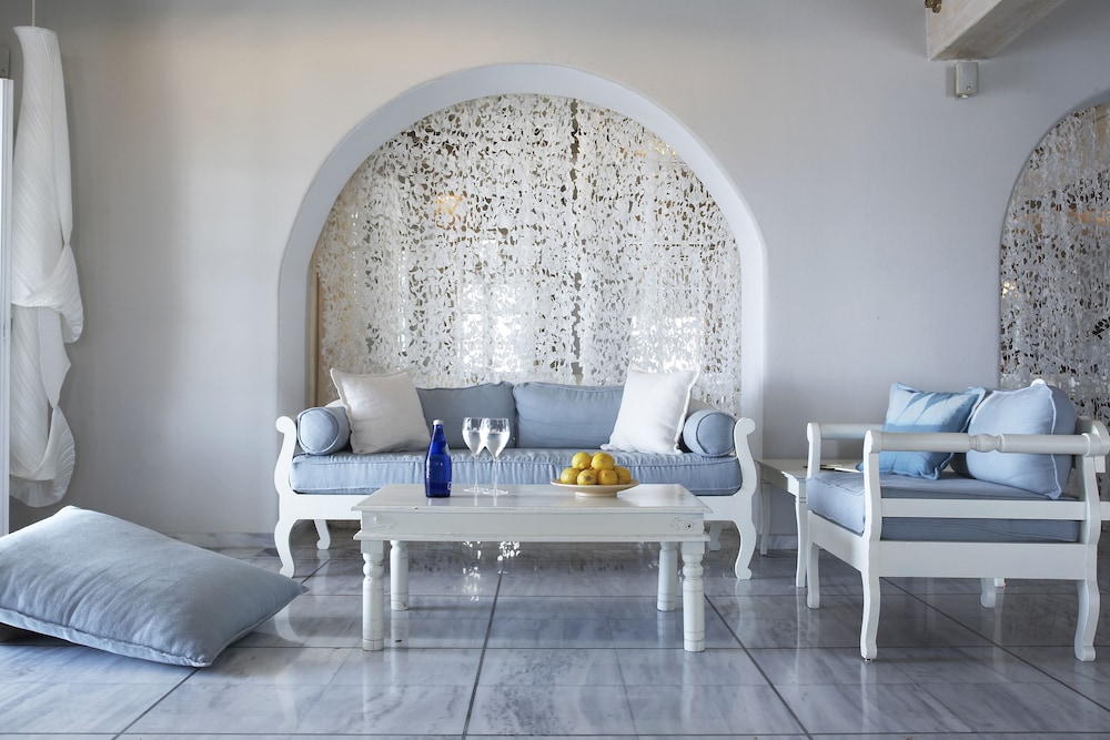 Porto Mykonos Hotel 50/69