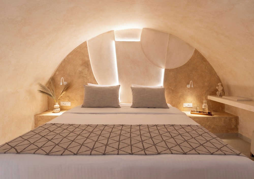 Heyday Luxury Suites 43/66