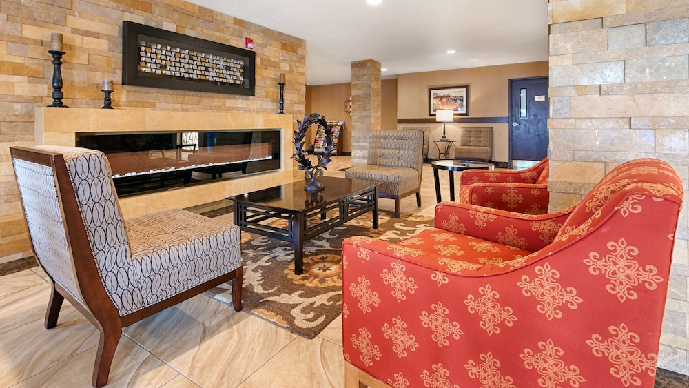 Best Western Woodland Inn 26/39