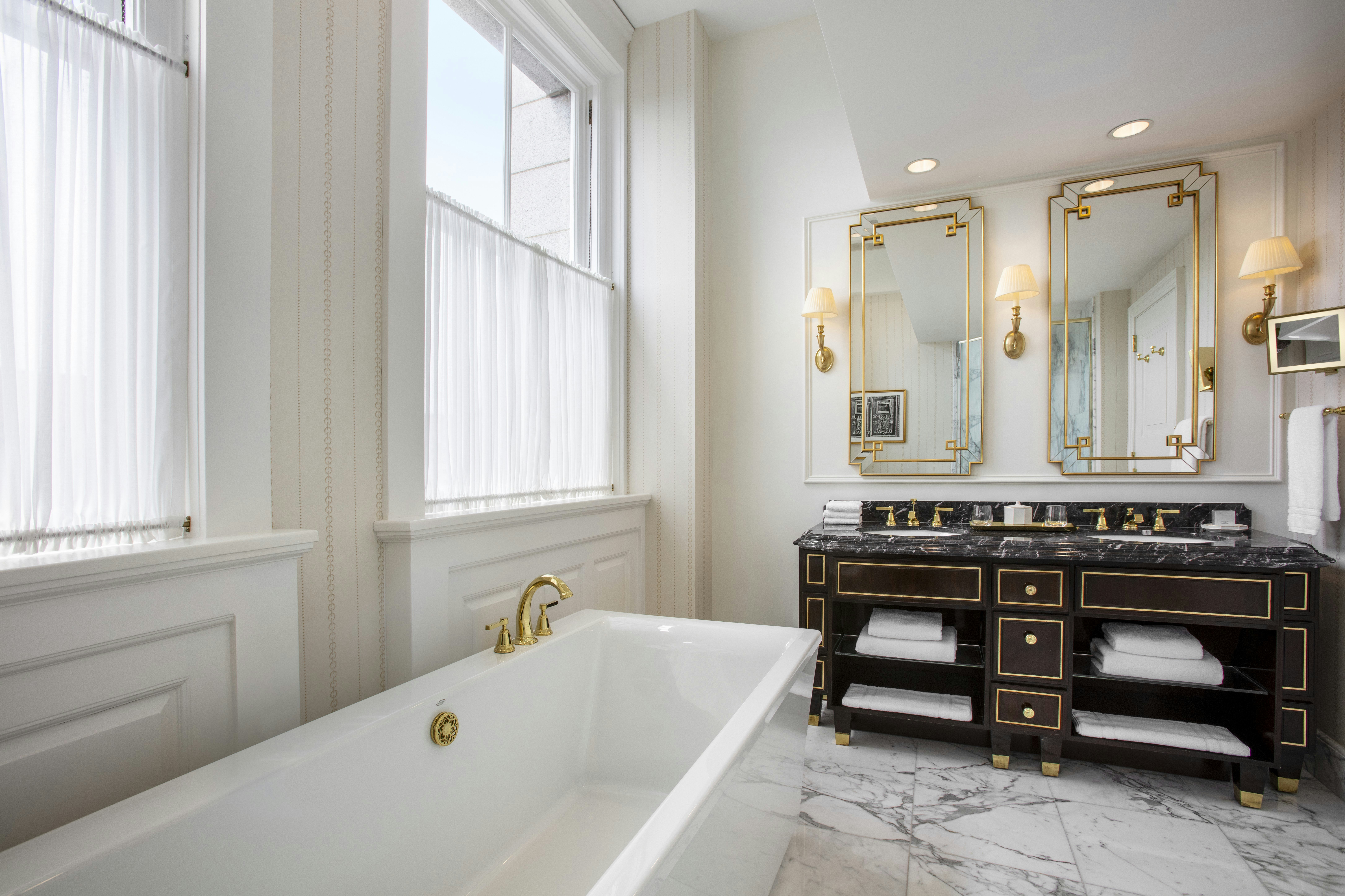 1 Bedroom, Penthouse, Suite، Waldorf Astoria Washington DC 2/2