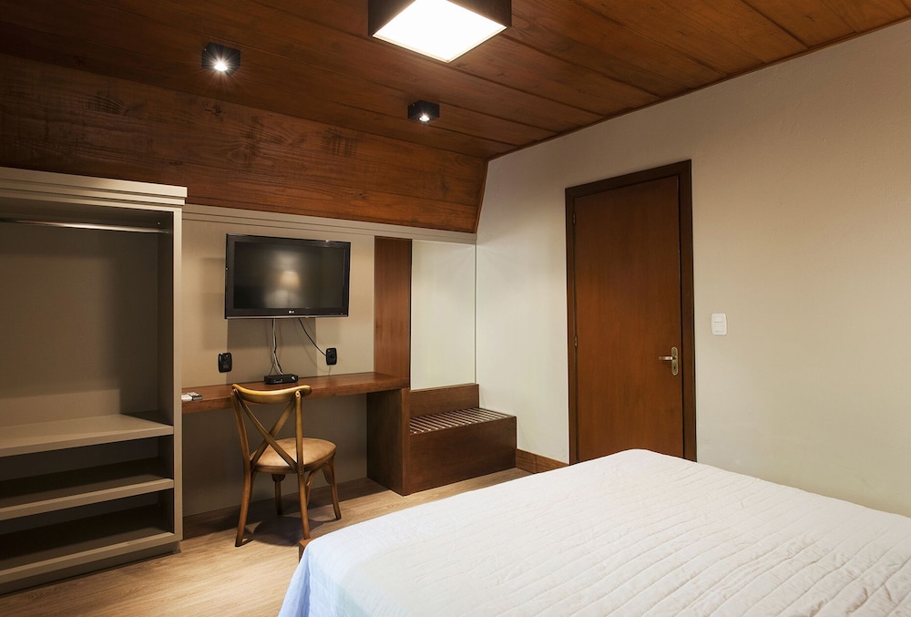 Hotel Fioreze Chale 16/60