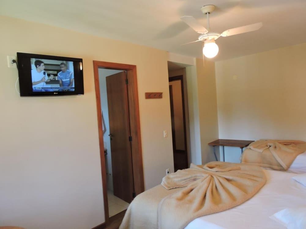 Estalagem Vila Suzana 13/50