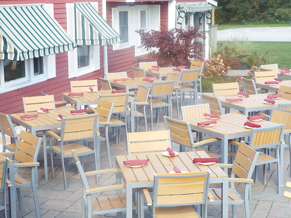 The Vermont Inn 40/50